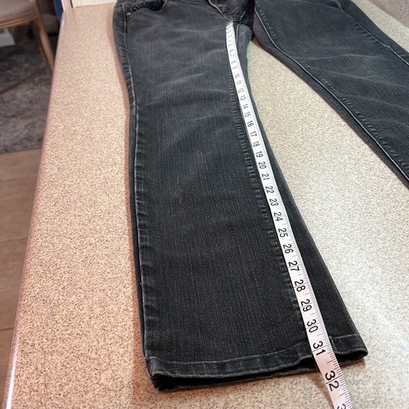 👖WHITE HOUSE BLACK MARKET NOIR 4R Slim Leg blk denim jeans embellished pockets - Picture 11 of 14